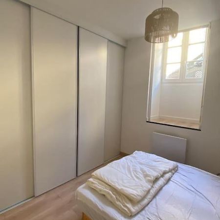 T2 4 Places 4Min A Pied Chateau Pau Exteriör bild